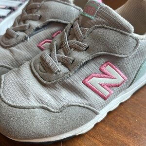 Kids’ Tennis Shoes – Size 8 – New Balance 515
